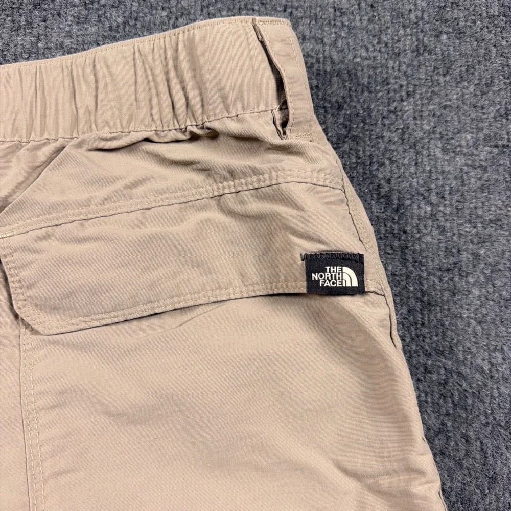 The North Face Convertible Cargo Pants Zip Off Mens XL 38